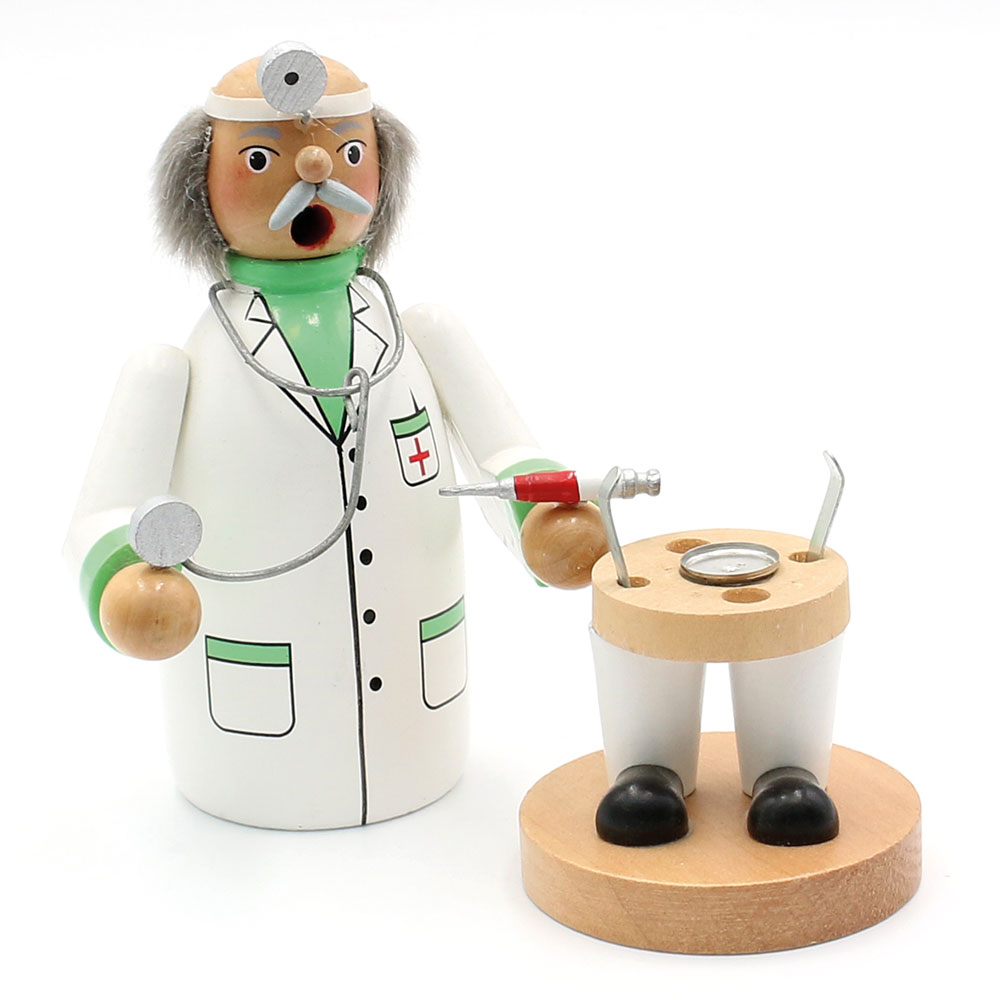 'Alter Arzt' Räuchermann mit Stetoskop und Spritze (20cm)